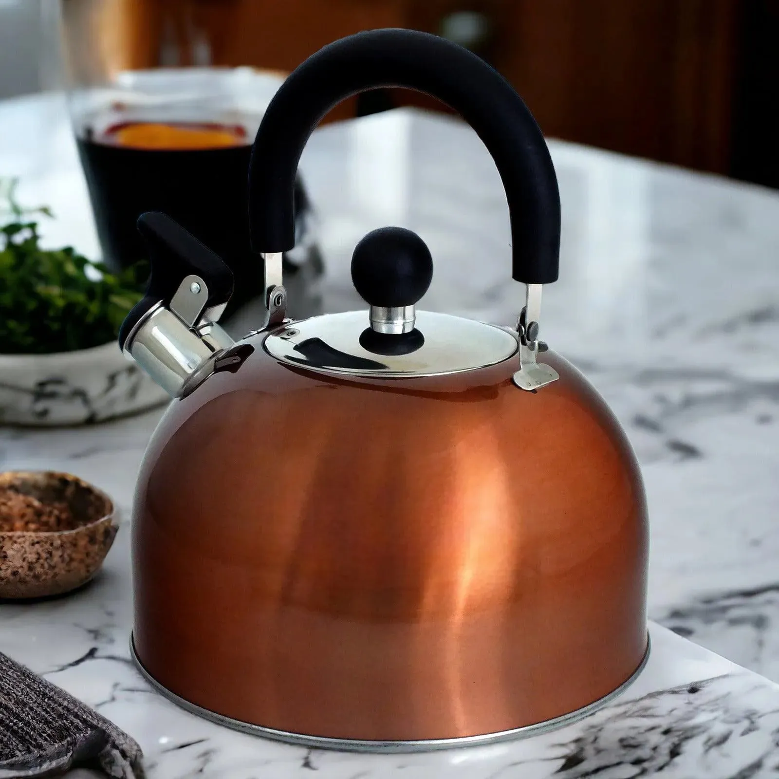 2.5 Litre Stainless Steel Stovetop Whistling Kettle with Metallic Copper Finish