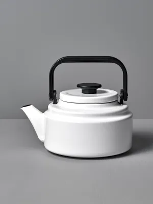 Amu Stove-top Kettle – White