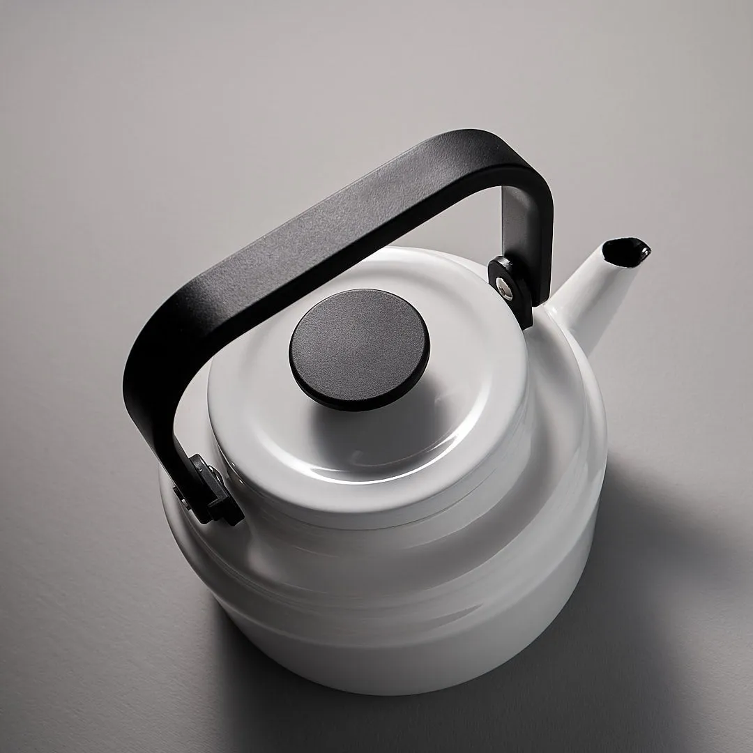 Amu Stove-top Kettle – White