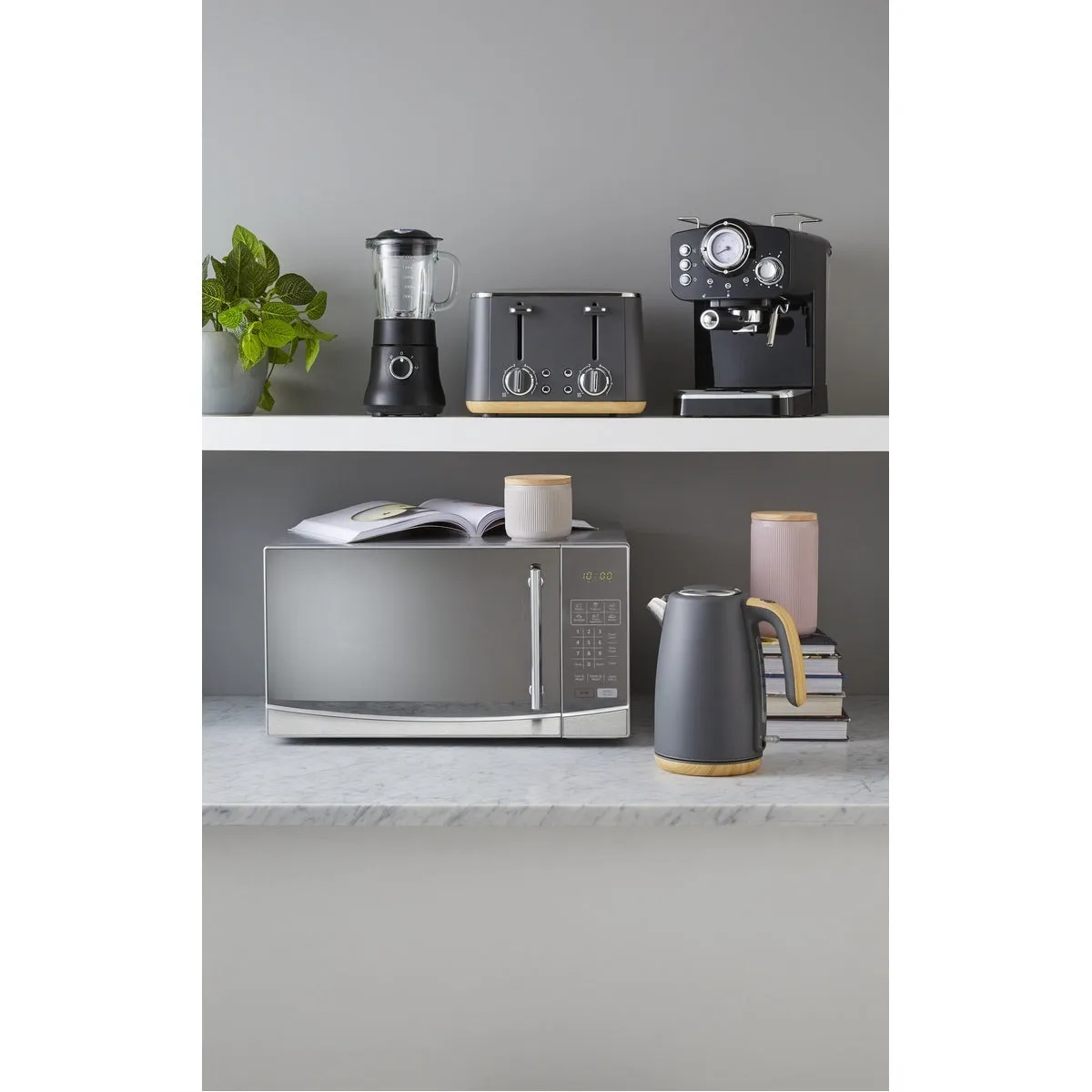 Anko 1.7L Stainless Steel Kettle - White/Black