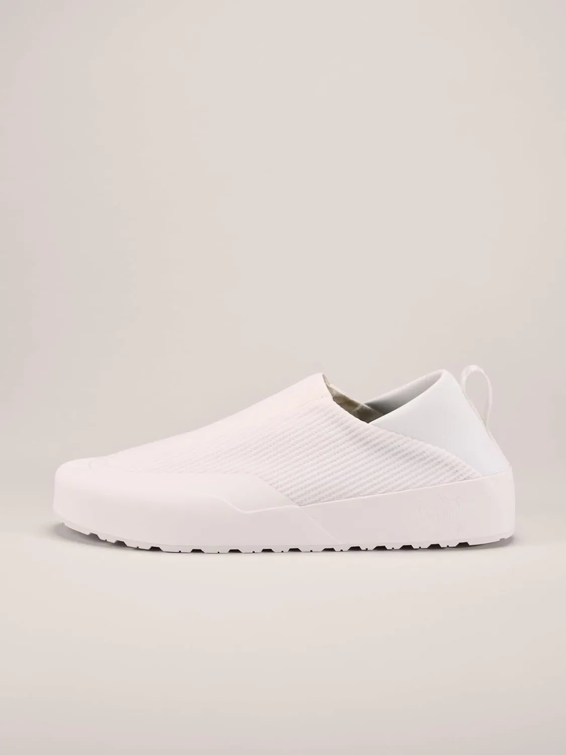 Arc'teryx Men’s Kragg Shoe - Lightweight Pull-On Shoe for Quick Approaches, Everyday Casual Shoes