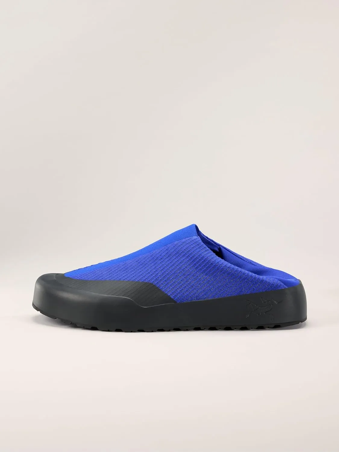 Arc'teryx Men’s Kragg Shoe - Lightweight Pull-On Shoe for Quick Approaches, Everyday Casual Shoes