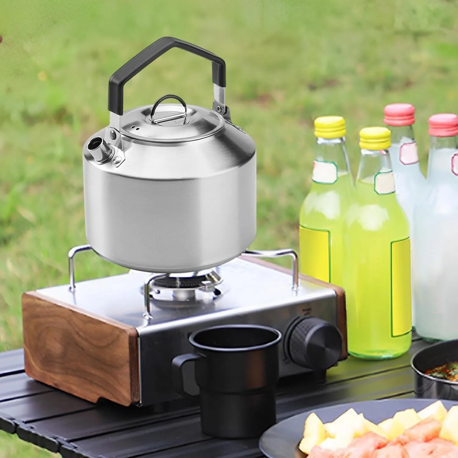 Camping Kettle Outdoor Water Pot Compact Easy to Clean Water Kettle Coffee Tea Pot for Outdoor Sports Boiling Water over Fire, Silver 1.5L