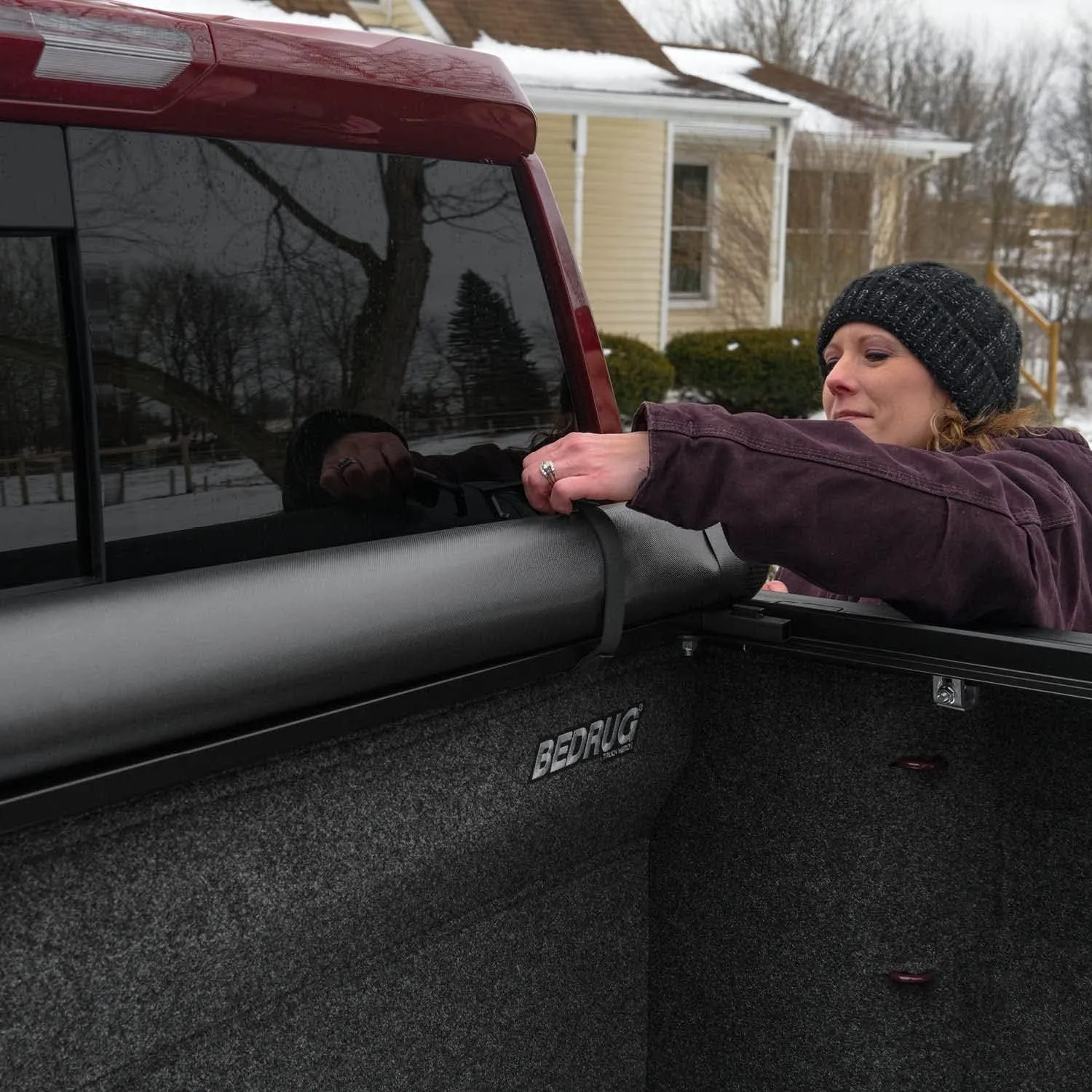 Gator ETX Soft Roll Up Truck Bed Tonneau Cover | 53108 | Fits 2007 - 2013 Chevy/GMC Silverado/Sierra 8' 2" Bed (97.6")