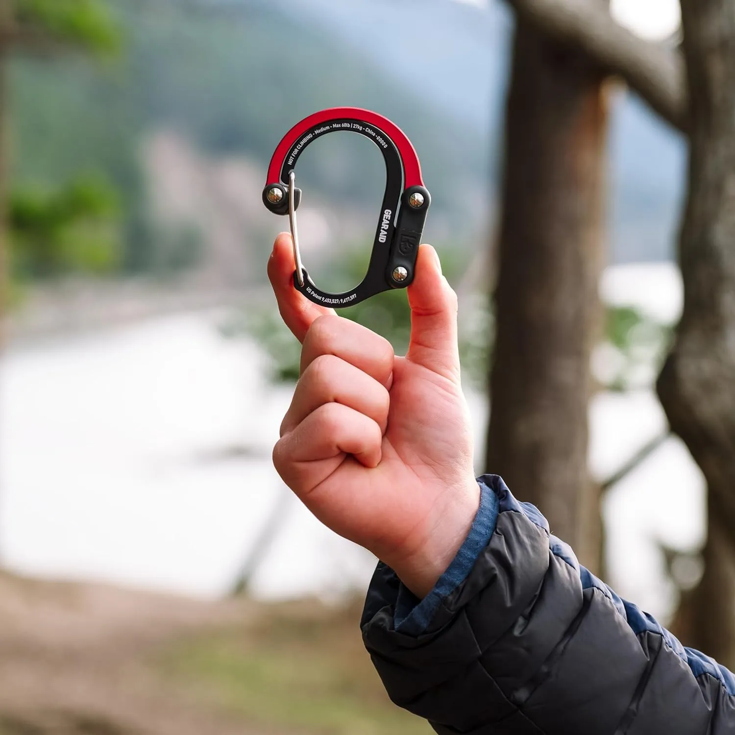 GEAR AID HEROCLIP 360° Swivel Carabiner Gear Clip and Hook (Medium) for Camping, Backpack, Suitcases and Garage Organization
