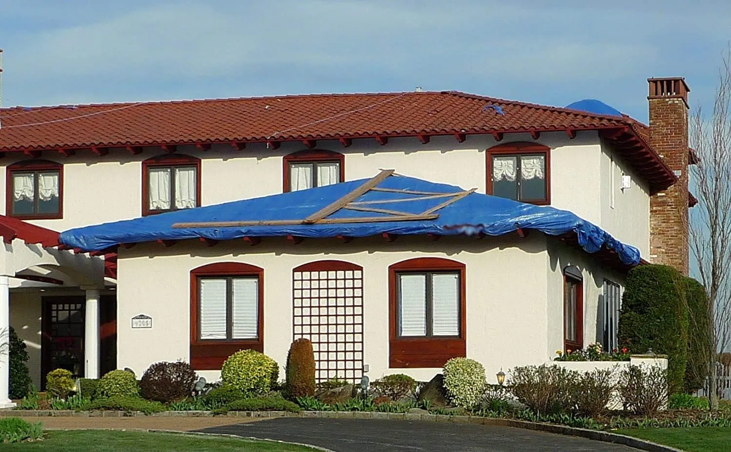 Kotap 10 x 20 Ft. All-Purpose Multi-Use Protection/Coverage 5-mil Poly Tarp, Waterproof, Blue, (TRA-1020)