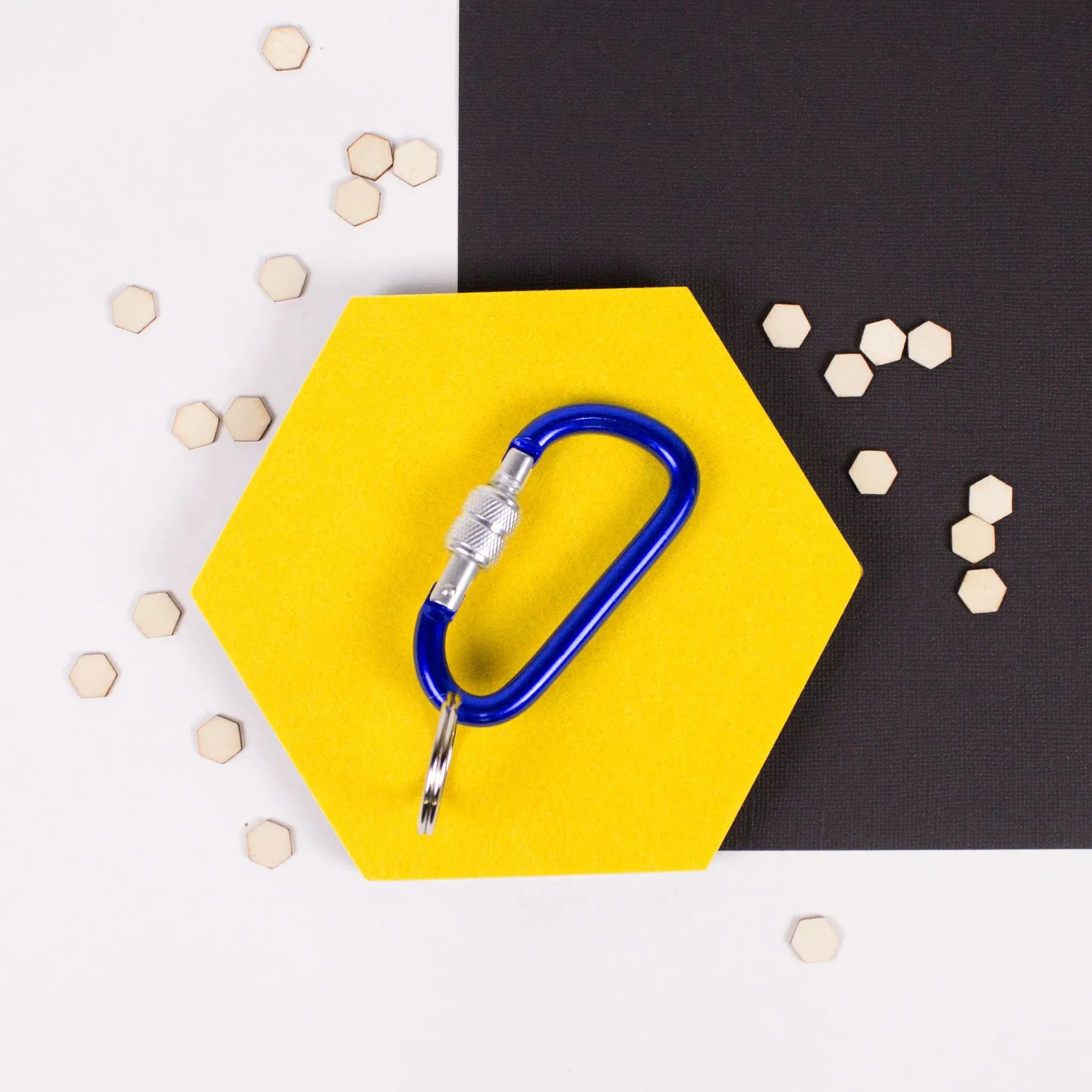 Locking Carabiner