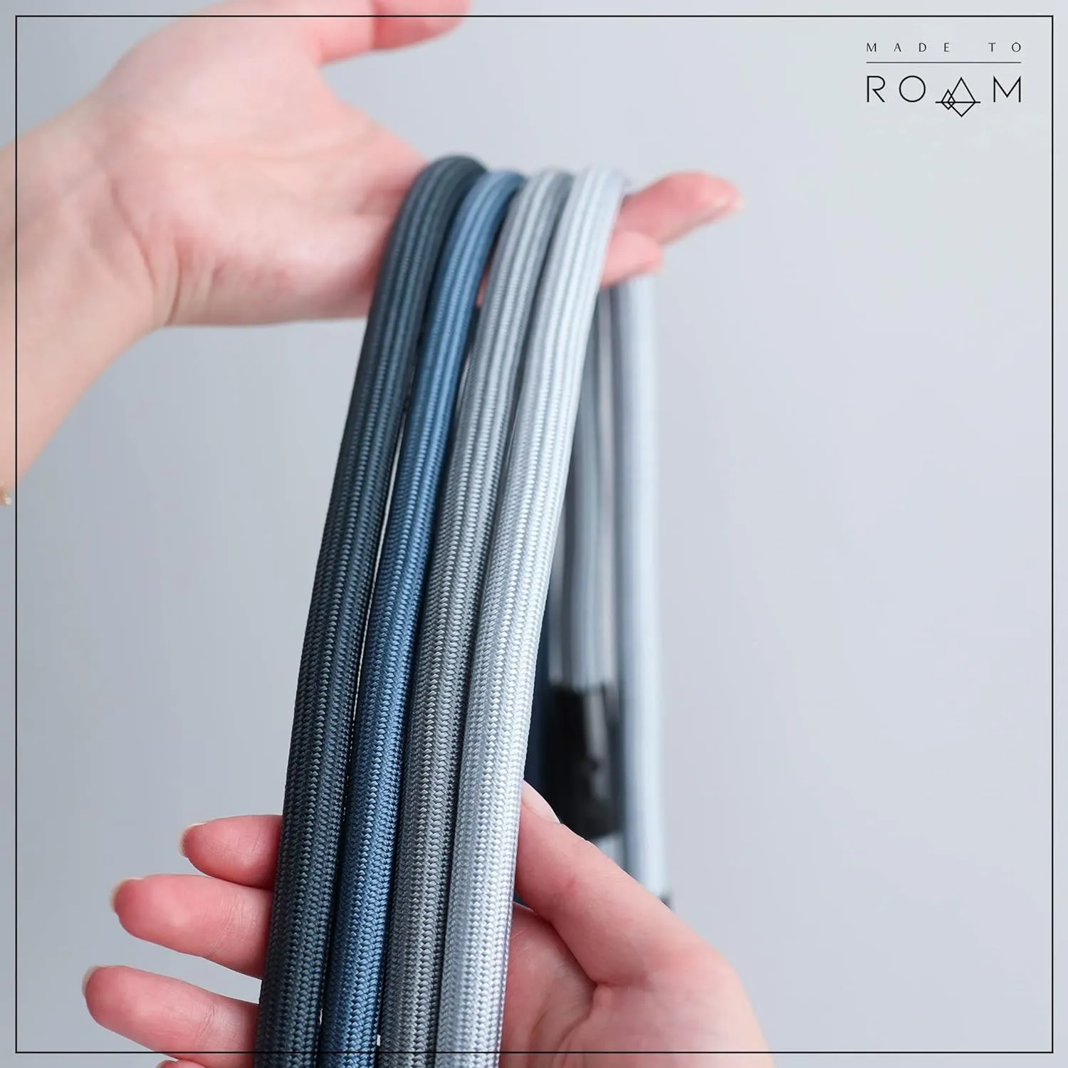 MADE TO ROAM Premium Everyday Leash - Ultra Soft Dog Leash with Aviation Aluminum Carabiner for Small, Medium, Large Dogs - Oregon Haze, 4ft (Metal Clamps)