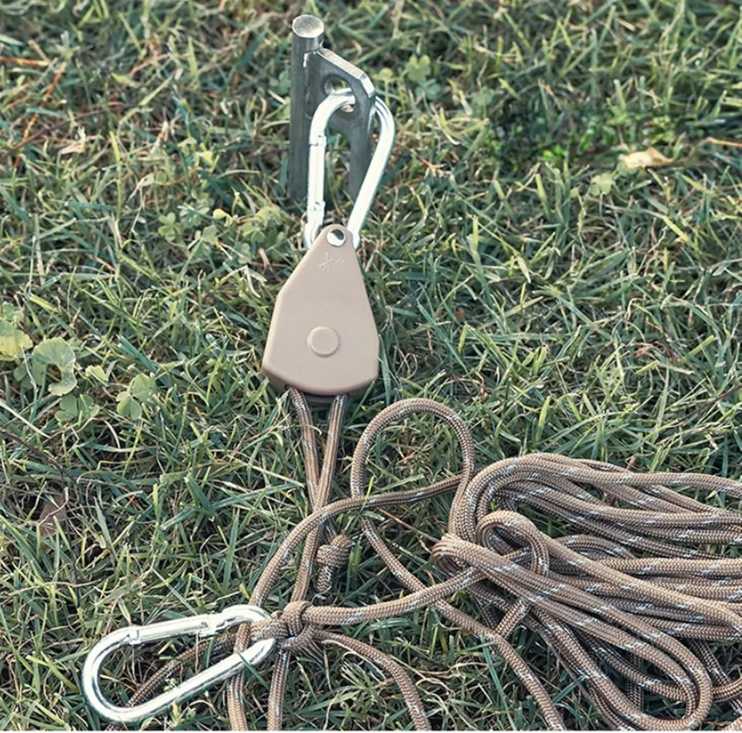 Paracord Tent Wind Rope Tensioner Adjustable Pulley with Carabiner Camping Hiking Outdoor Nylon Rope Rope Buckle Hook Lift Pulleya(Orange 5 m)