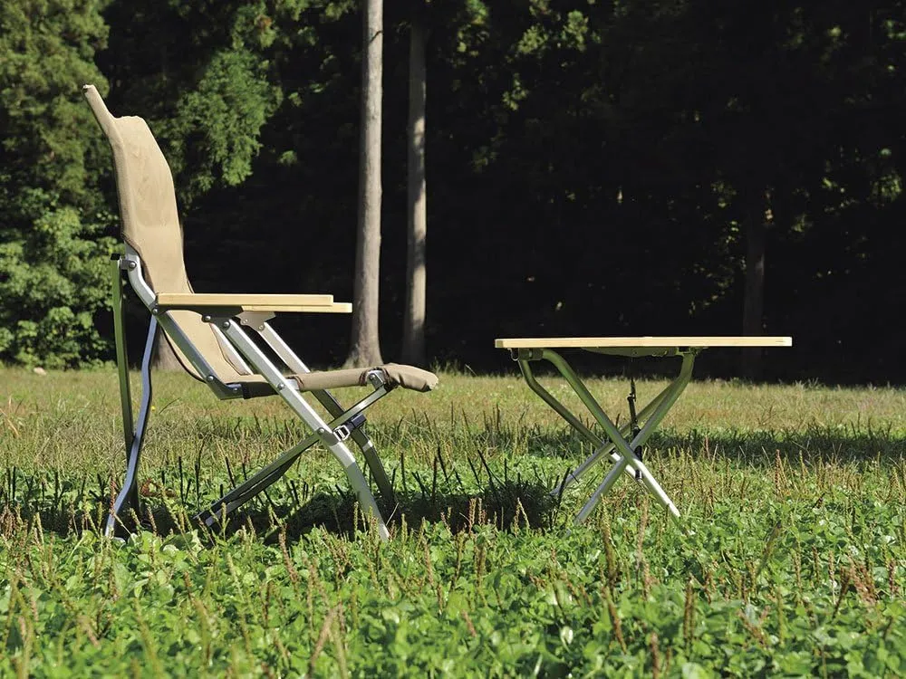Snow Peak Low Beach Chair, Collapsible, Outdoor, Camping, Patio, Brown