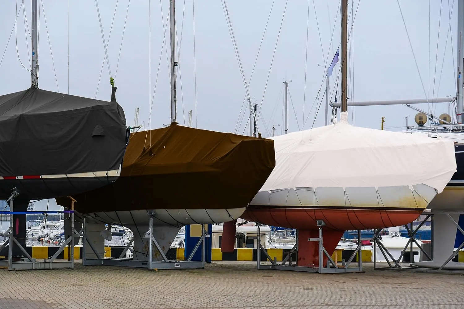 Ultra Heavy Duty Tarp Waterproof Large Cover | Brown, 10' x 12' 16 Mil Thick | Rip Proof Tarps | Thick Weave Material, UV Resistant Great for Tarpaulin Canopy Tent, Boat, RV or Pool Cover