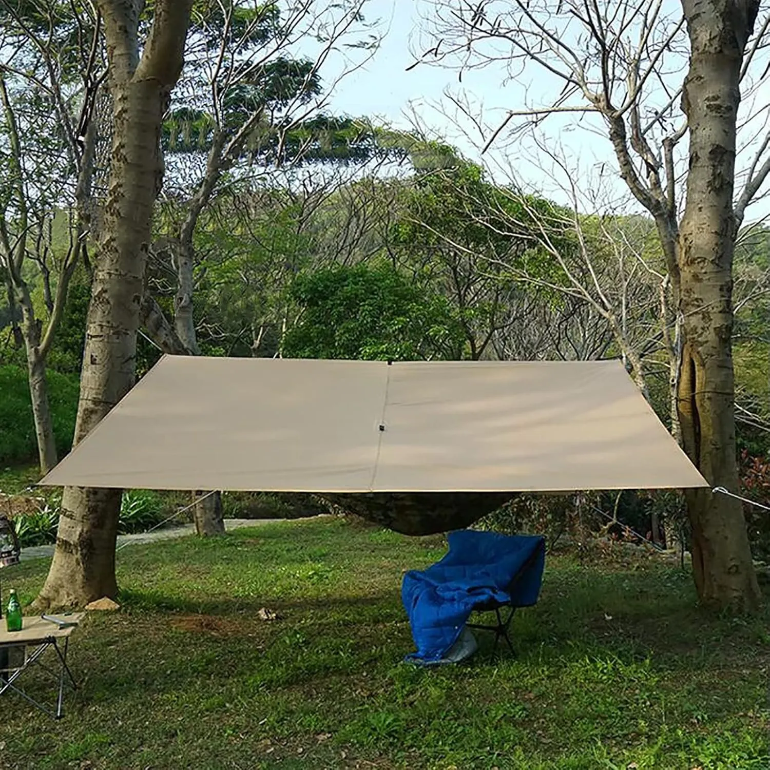 Waterproof Camping Tarp 4 x 4m, Camping Hammock Rain Fly, Ultralight Sunscreen Awning Canopy with Silver Coating, for Backpacking Hiking Travel and Outdoor Adventure